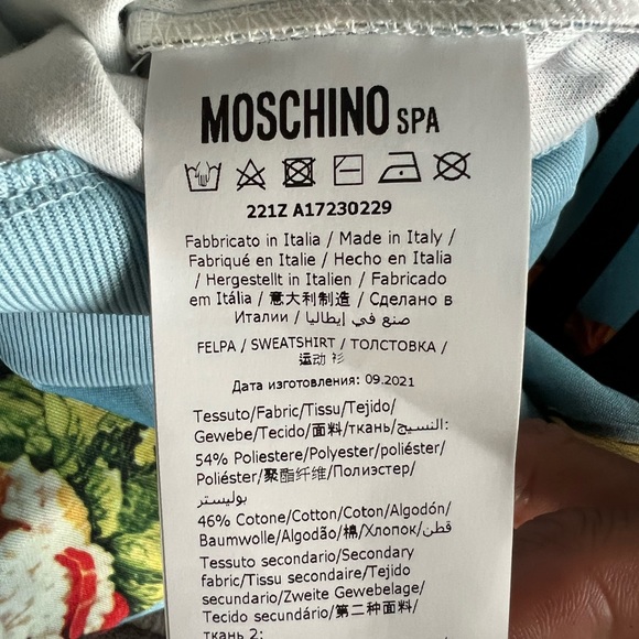 Moschino “Diner Group” Sweater - Picture 2 of 3